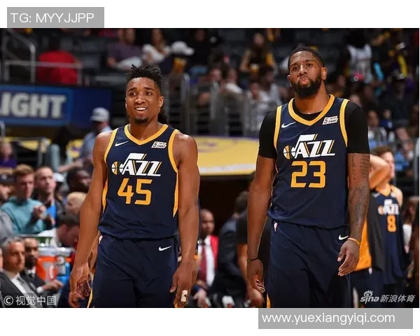 2017季前赛勇士与雷霆的精彩对决回顾与分析