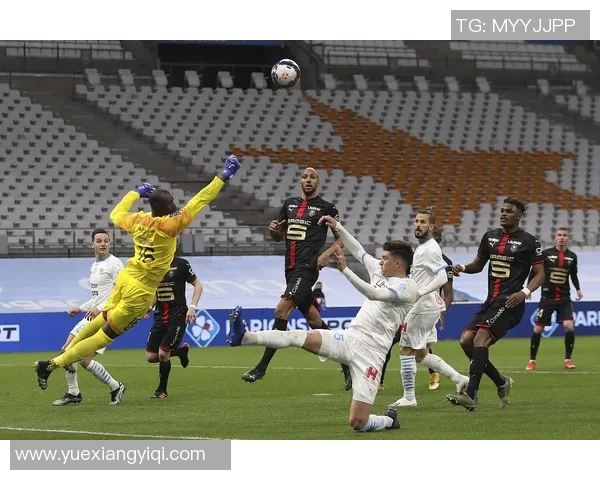 摩纳哥与昂热对决前瞻分析双方状态及战术布局探讨