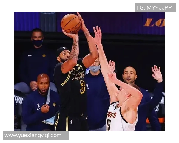 斯拉维与多特蒙德的对决分析及比赛前瞻展望